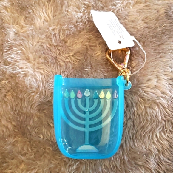 Bath & Bodyworks Blingy Hanukkah Menorah Pocketbac Holder w/Wildberry Lemonade - Picture 2 of 7
